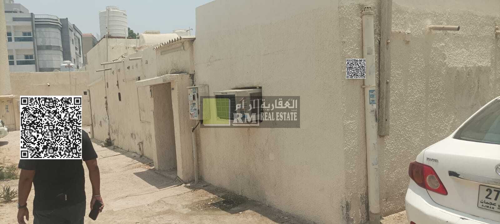 PRIME LOCATION OLD ARABIC VILLA FOR SALE IN AL RASHIDIYA-3 AJMAN
