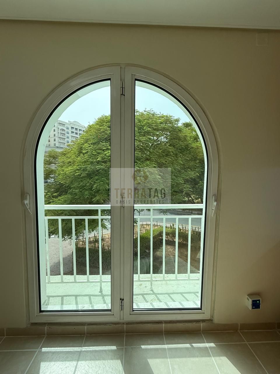 L SHAPE STUDIO BALCONY STORE ROOM NEXT TO DG METRO & PAVALLION