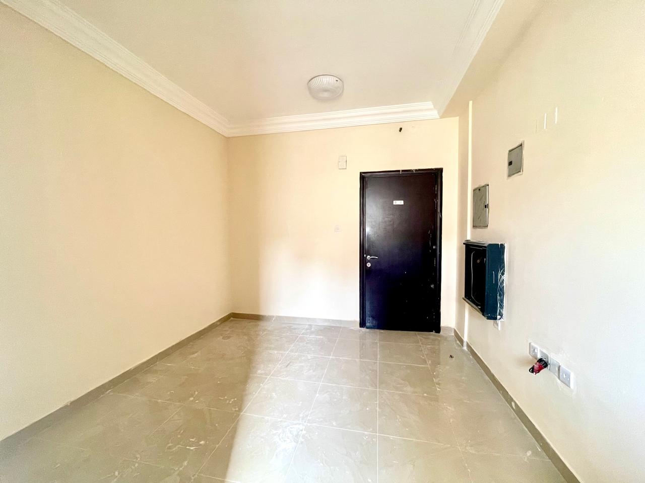 Lavish studio with 4 cheque payment