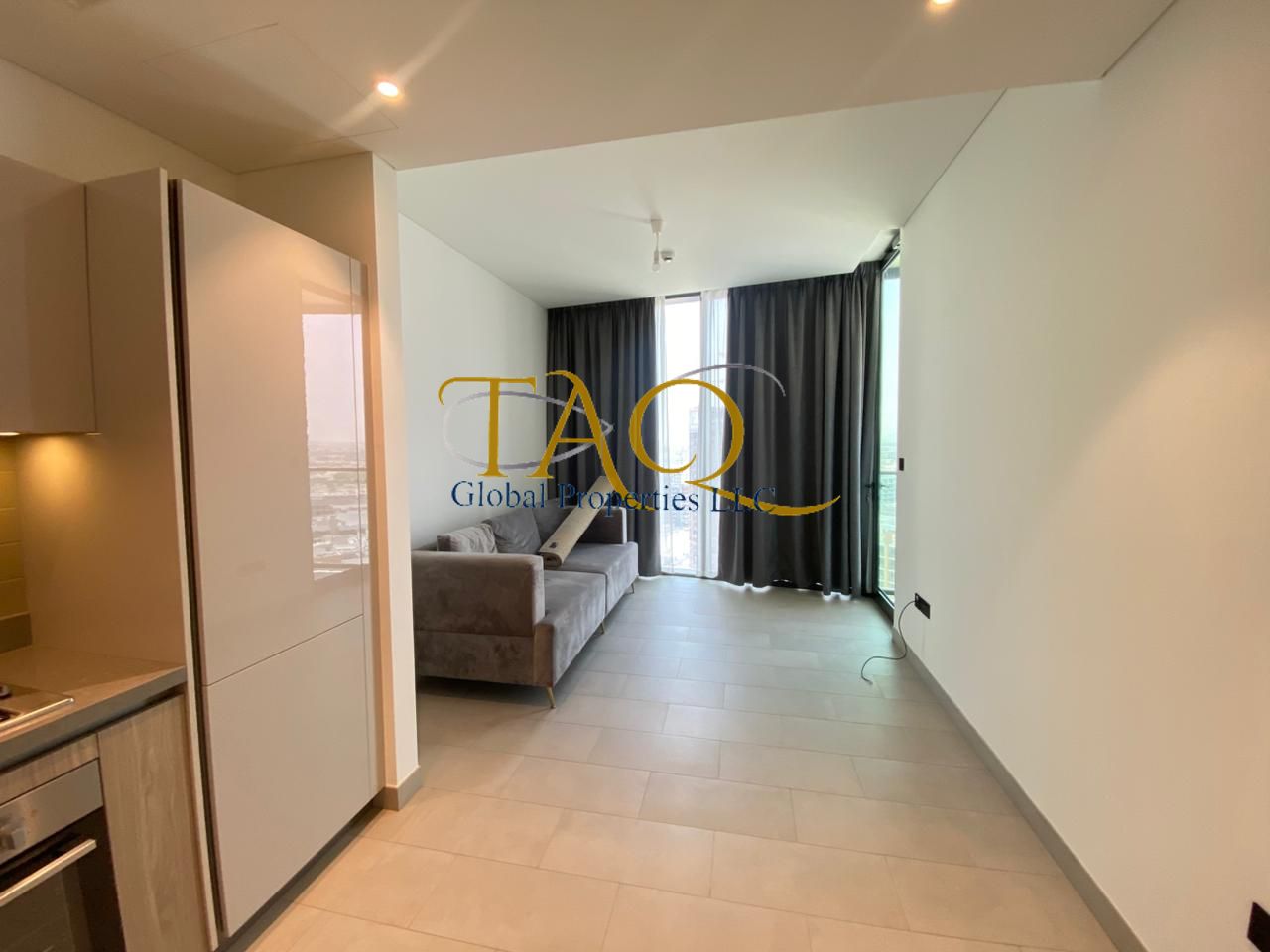 Biggest layout || amazing view || high floor