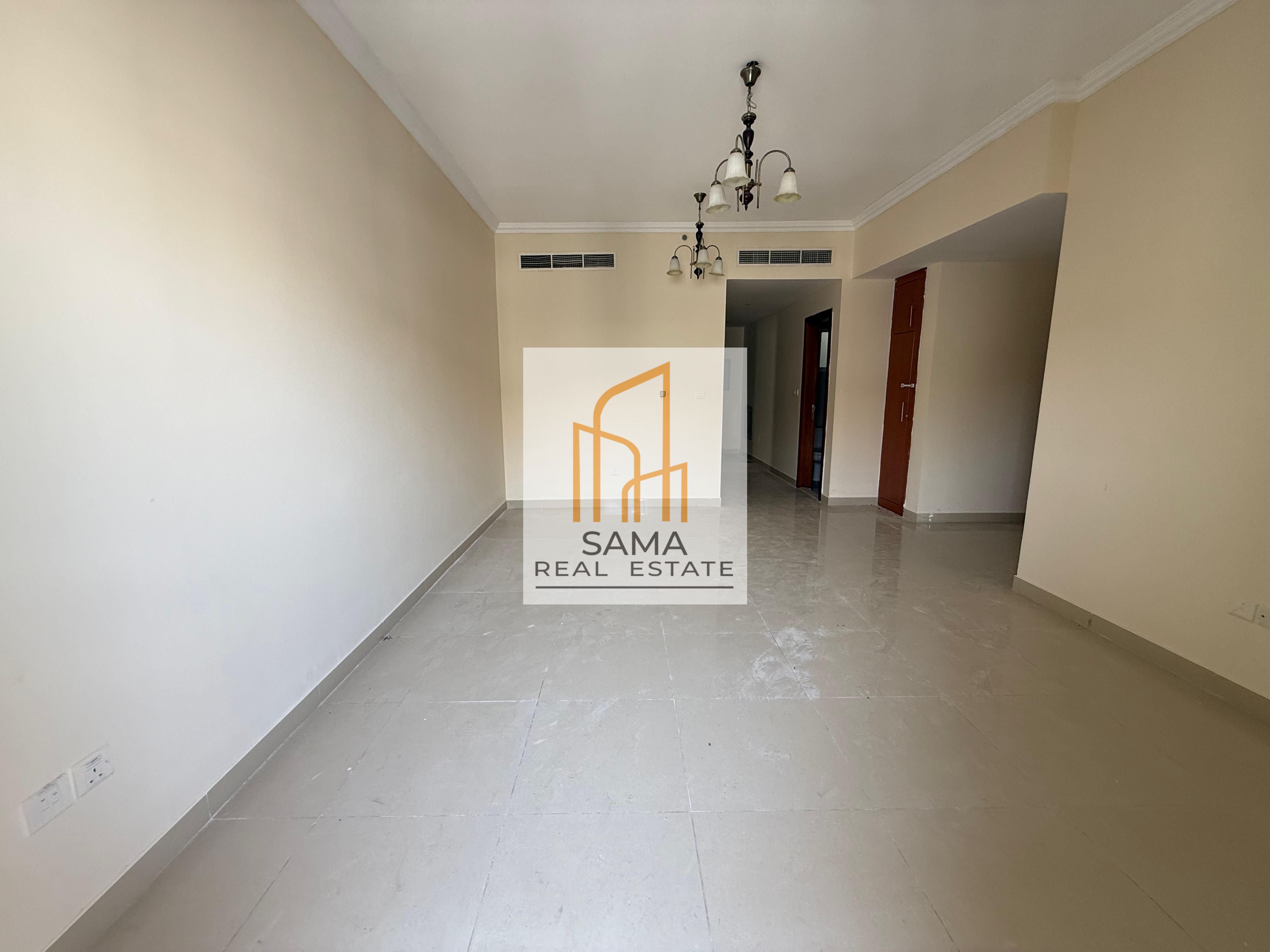 Luxery apt 2bhk Good location near park with car parking in new muwailih