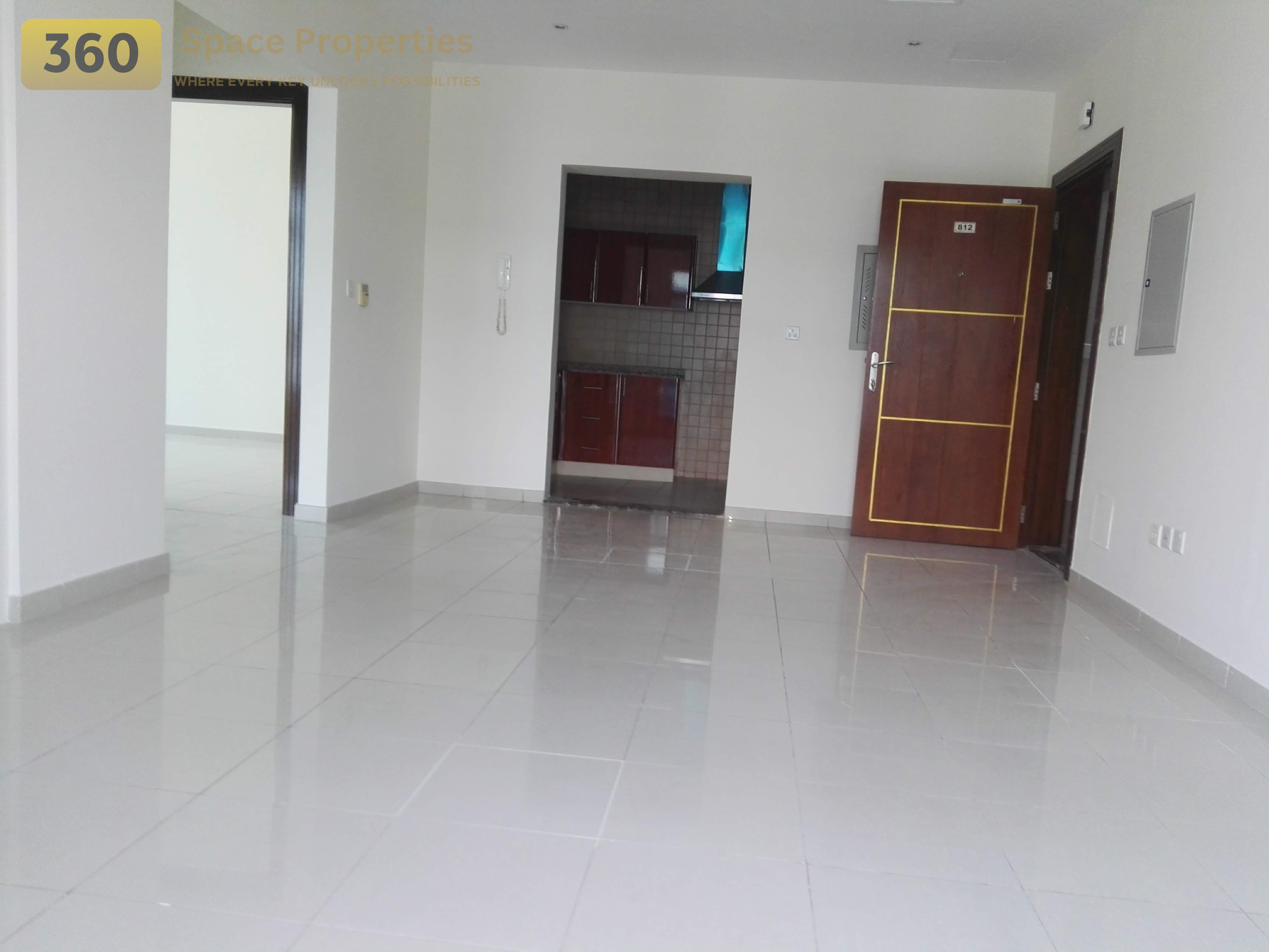 Family Building , 2BHK with Balcony 90k/6