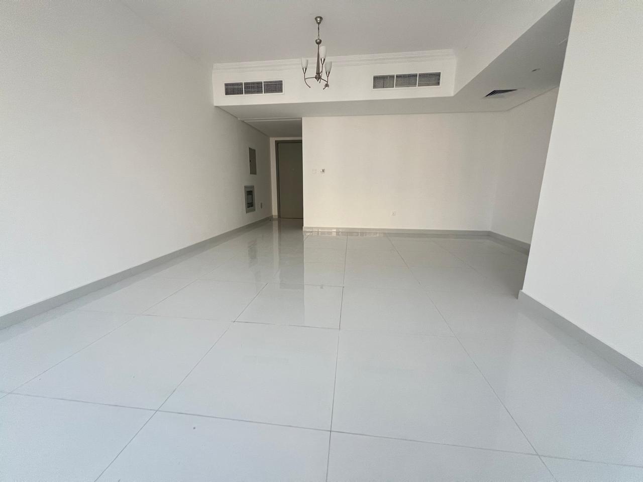 Like A Brand New Building Luxury Apartments First Shifting//1 Month Free// 1 Parking Free// 2Bhk With 3 Bathroom Balcony Waldroop Only Family Building