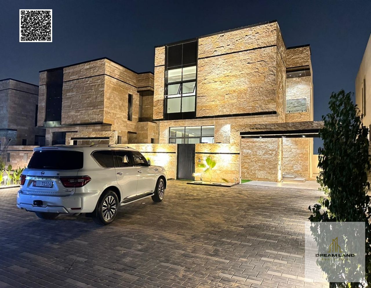 A distinctive modern design villa, including registration and ownership fees, in an excellent location near Azha
