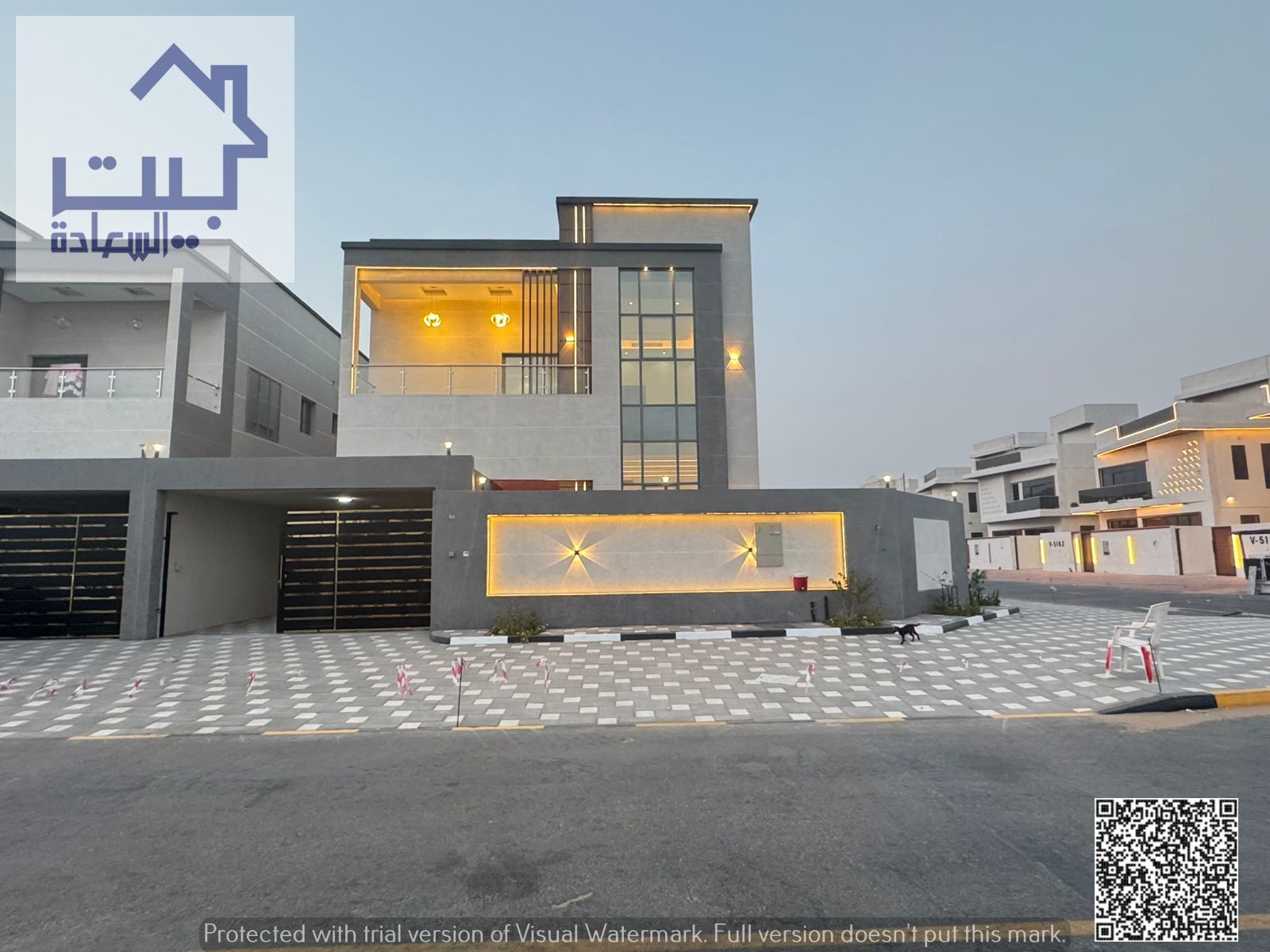 For sale in Ajman, Al Helio area, directly opposite Azhi. Corner villa on two streets. Includes registration fees, electricity, water, and air conditi