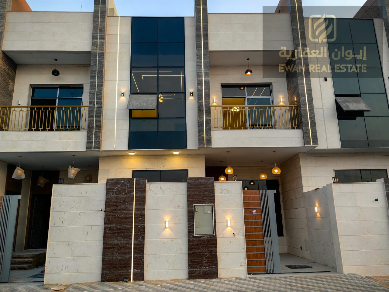 4-bedroom townhouse + majlis + living room + maid's room - opposite the mosque, Ajman Spacious townhouse for sale with a luxurious design *