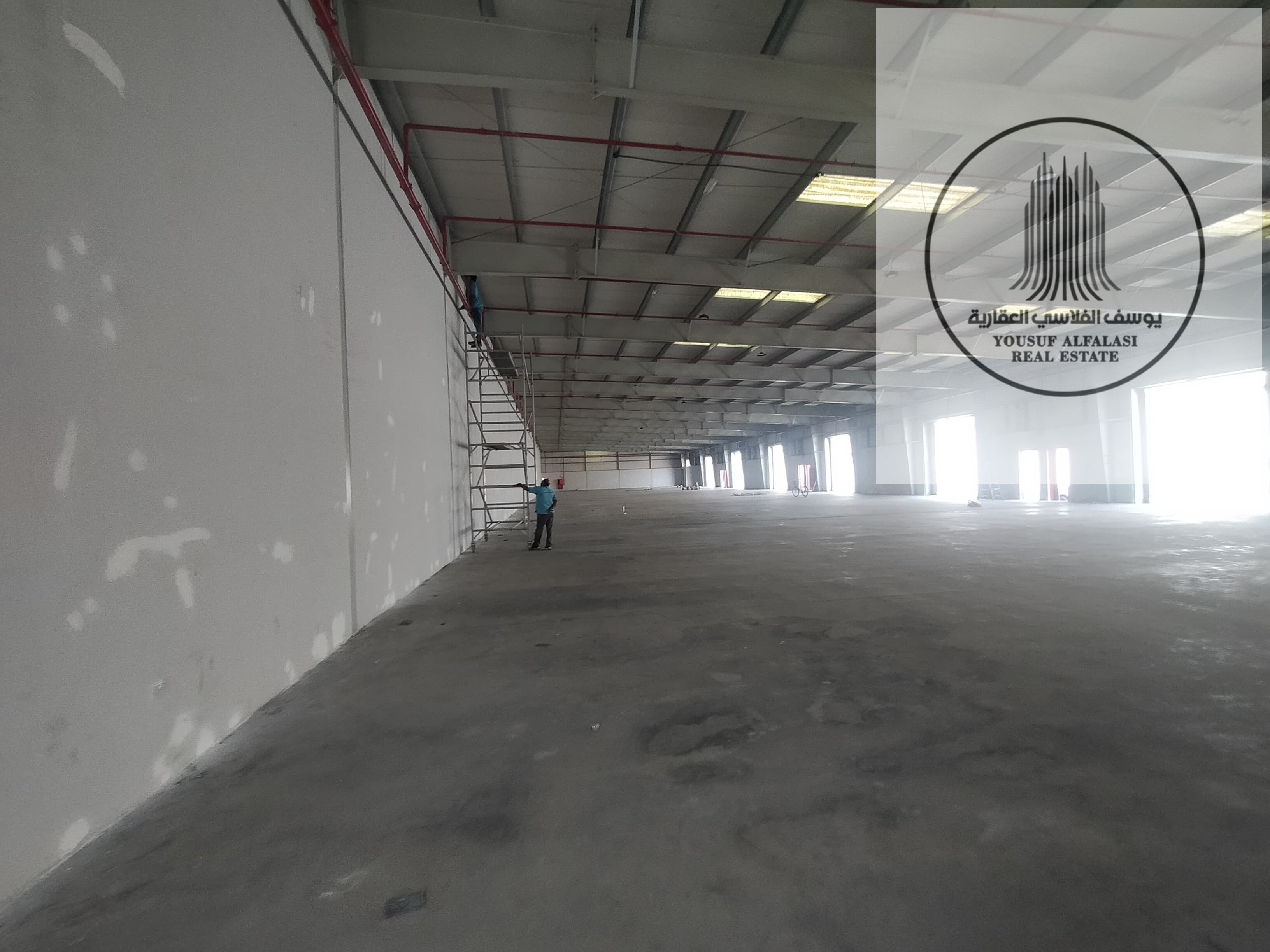 For rent, a distinctive warehouse in Sharjah - Al Sajaa area (Emirates Industrial City)