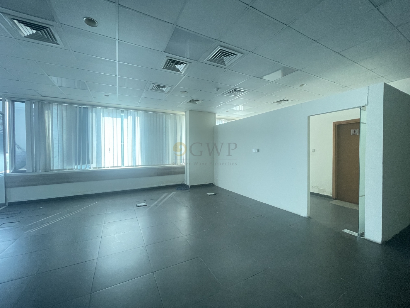 Fitted Office with 2-Glass Partition