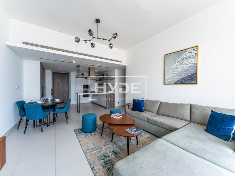 Furnished or Unfurnished | Study | Modern