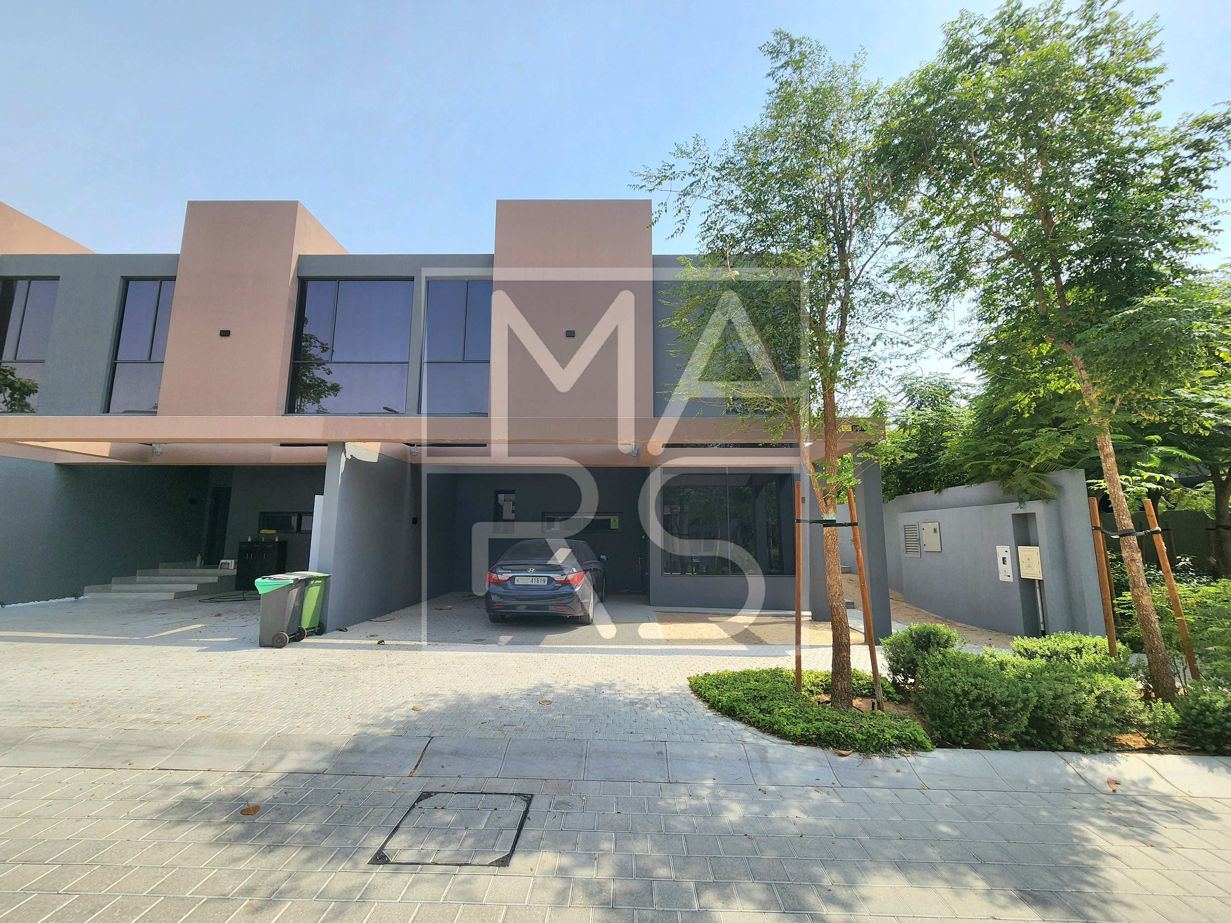 Luxury Corner Villa | 4BR + Majlis | Smart Home | Brand New
