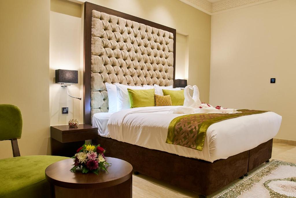 Spacious | Furnished and Serviced | Bills Free
