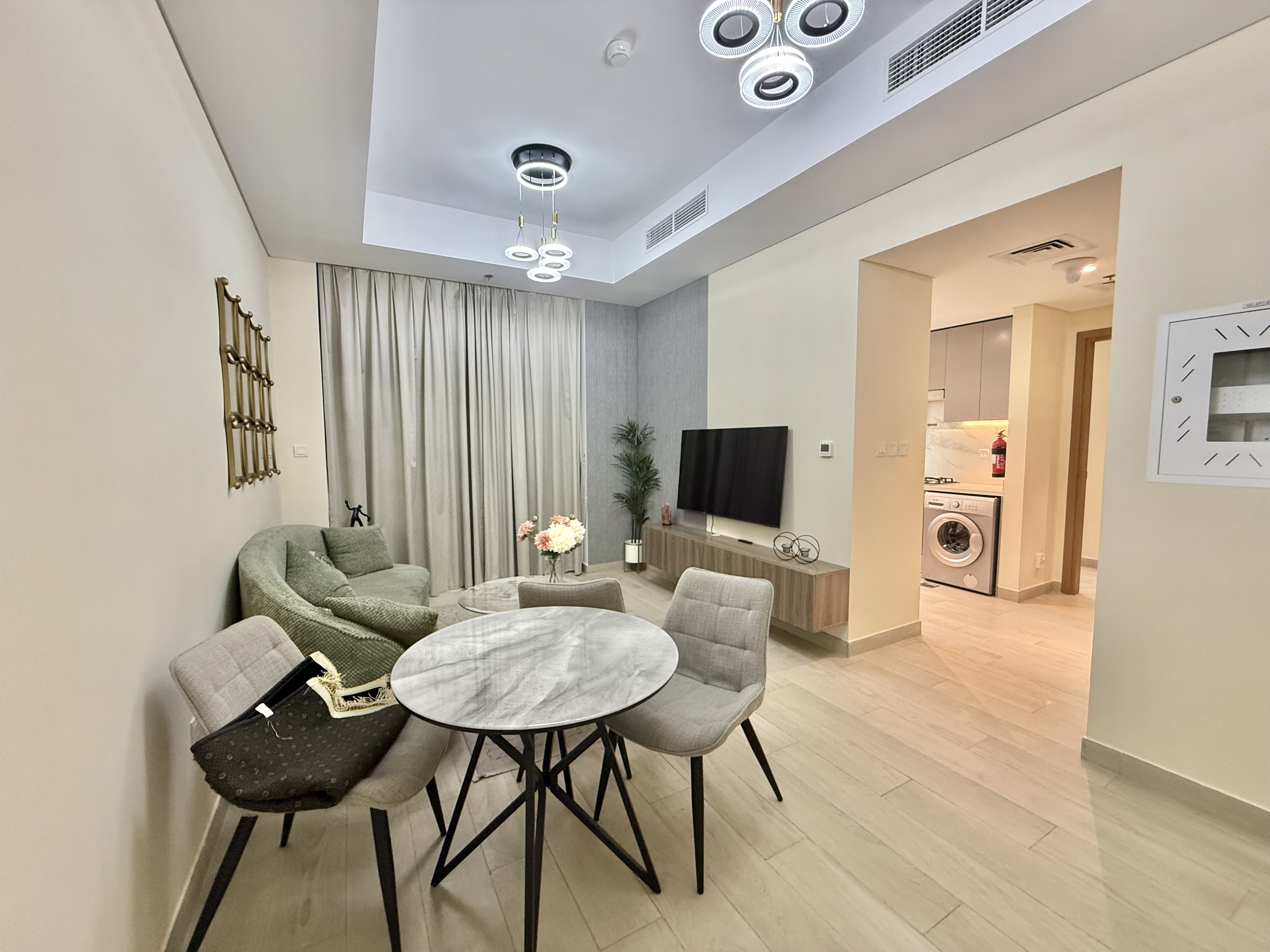 Fully furnished Brand new all amenities easy access