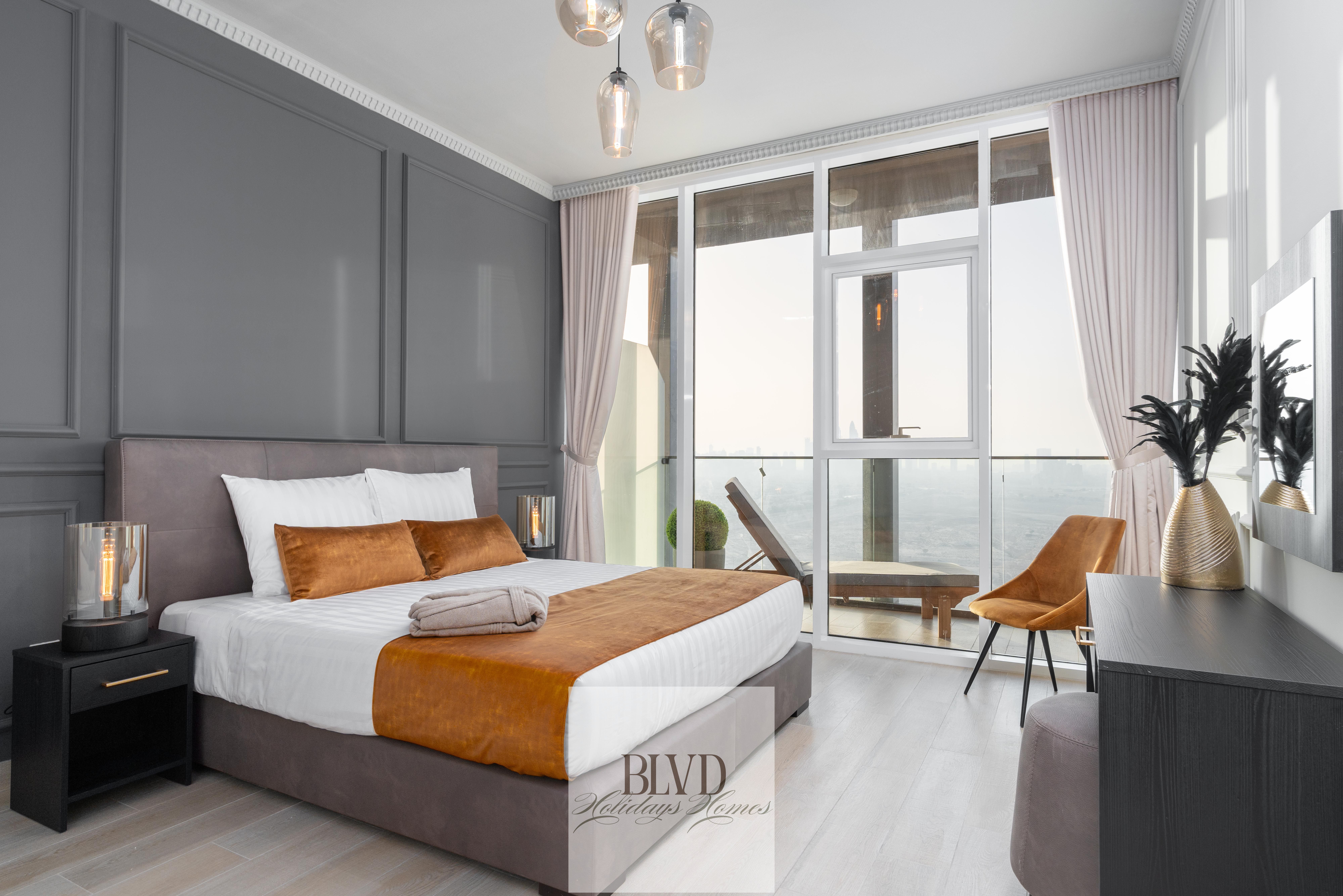 Iconic Brand New 1 Bedroom Apartment| Skyline Marina Views