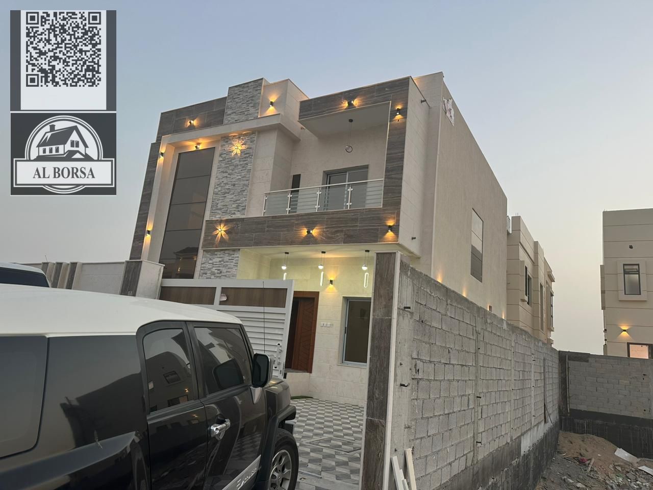 For sale, a villa in Al Yasmeen, Ajman, 4 master bedrooms, 2 halls, a majlis, a kitchen, a maid’s room, with water, electricity, and air conditioning.