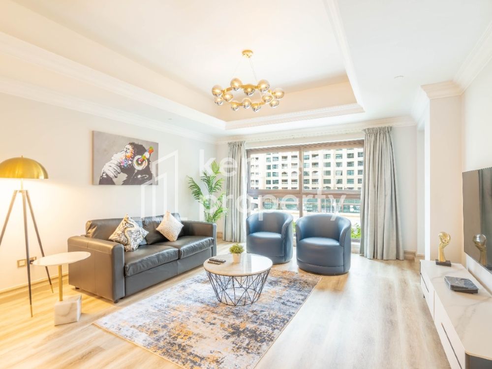 Large Layout | Modern Furniture | Great Location