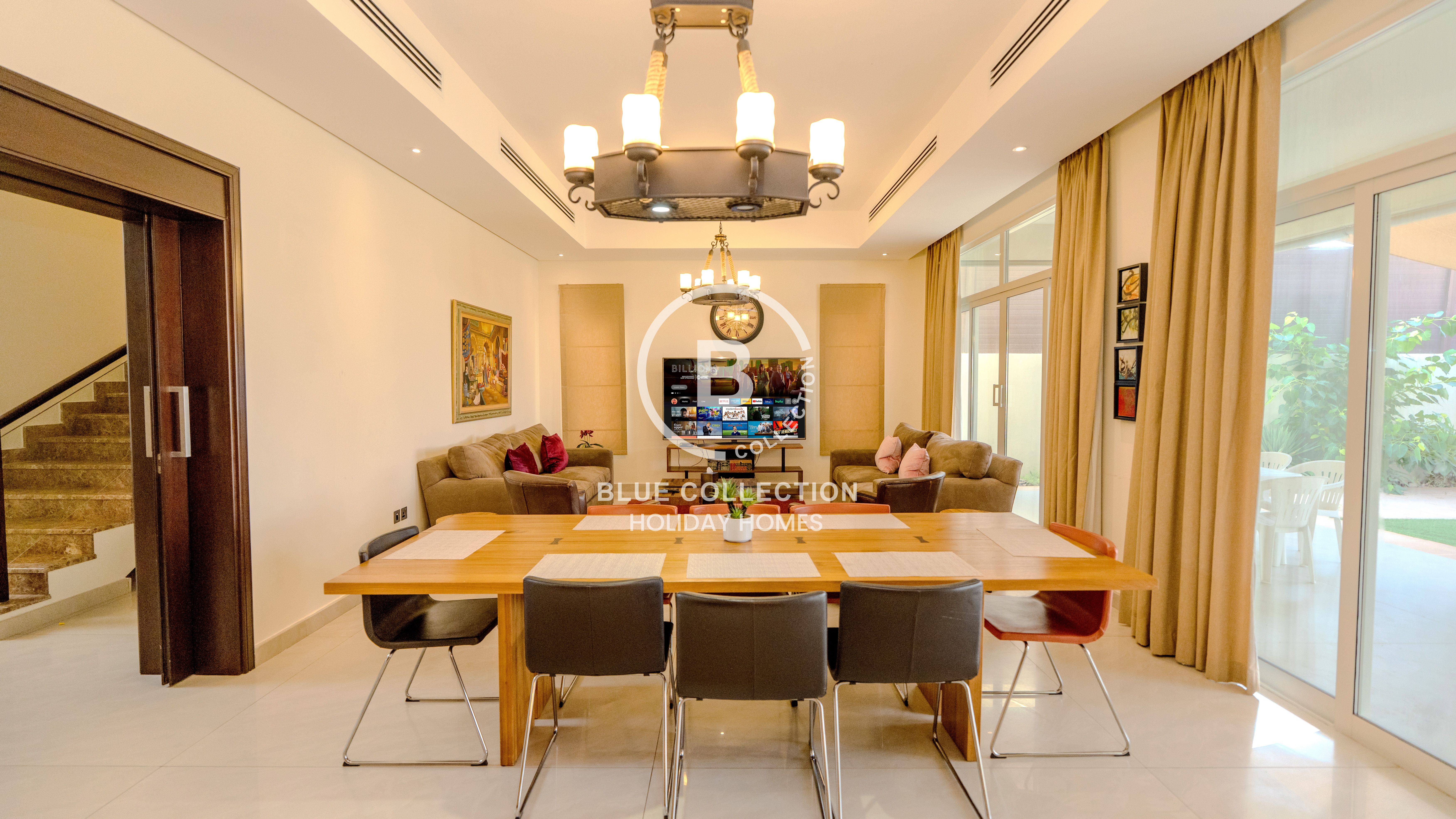 Beach front 5bhk villa in Mina Al Arab
