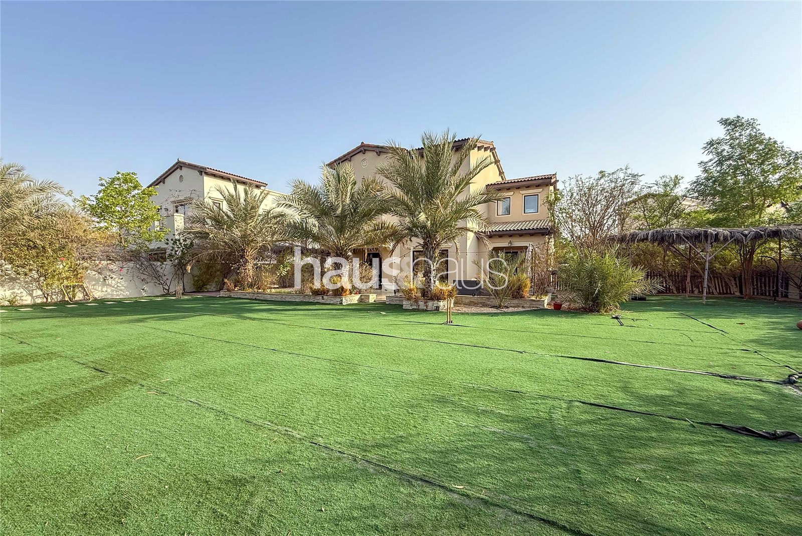 Vacant Now | Type 4 | Huge Corner Plot