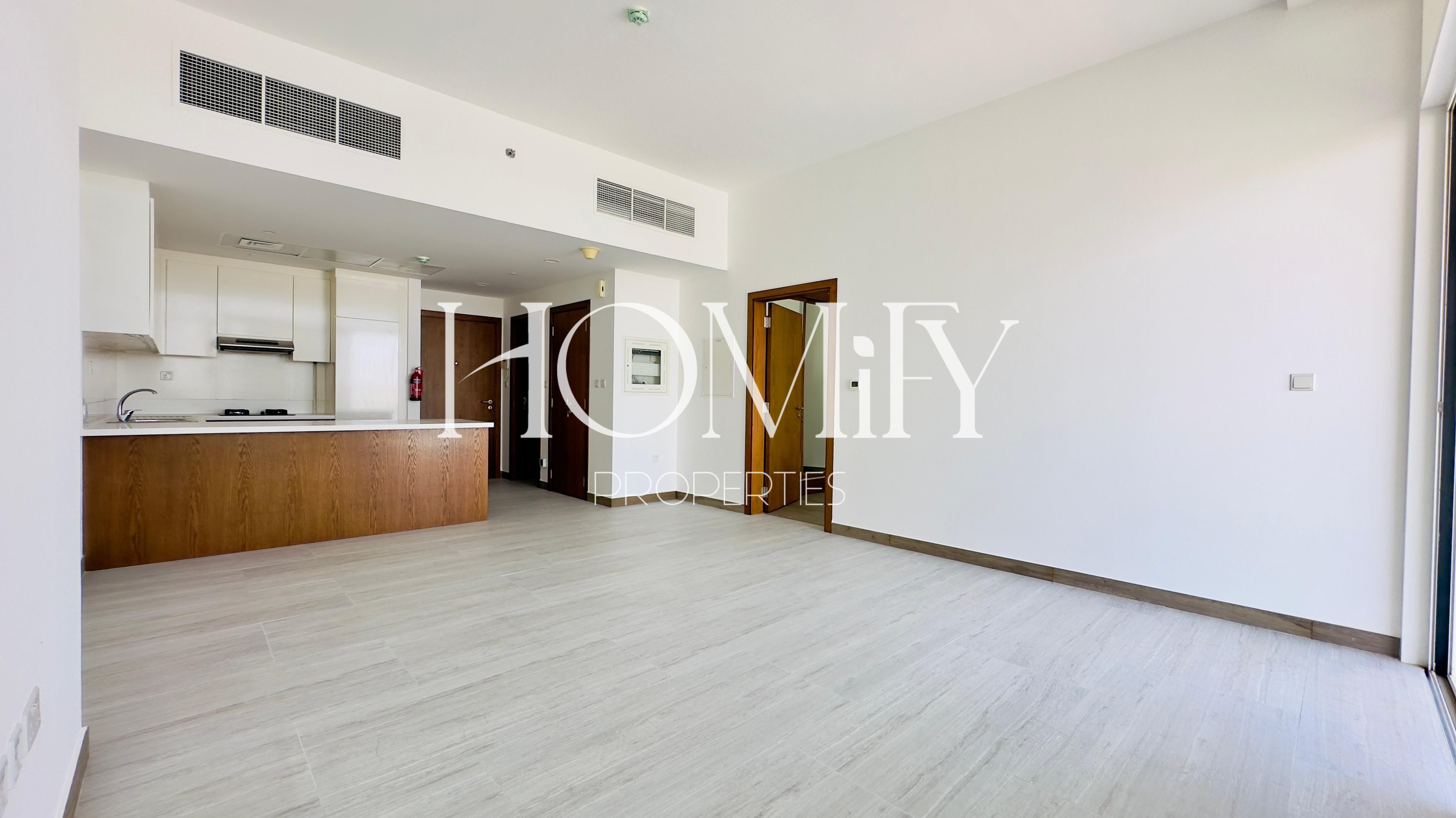 Spacious Unit | Best Building in JVC | Park View
