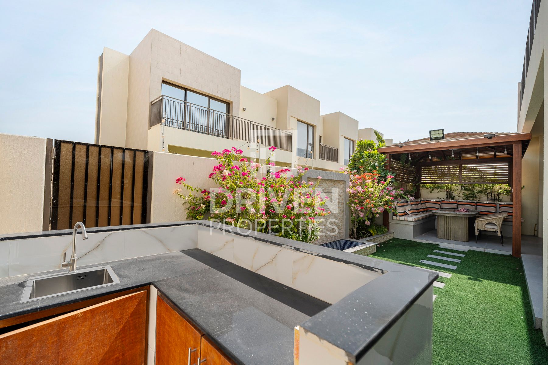 Lavish Upgraded Villa | Vacant | Modernized Garden