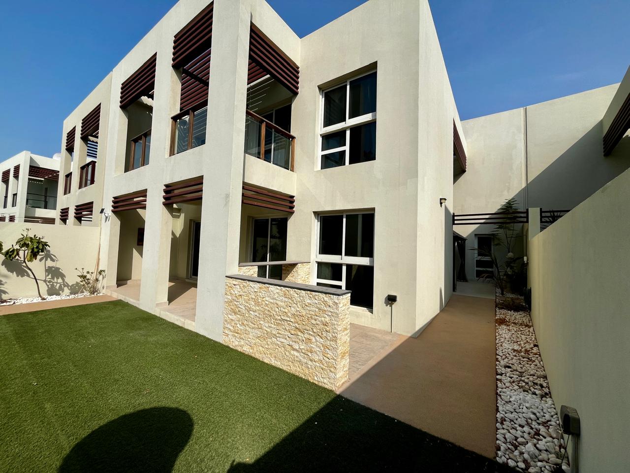 Luxury 3BR + Maids || Malibu Villas || Ready to Move in
