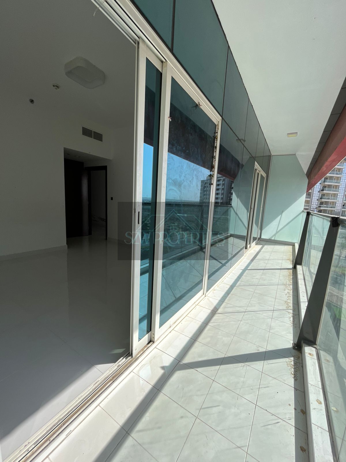 Luxury 1BedRoom-Closed kitchen Ready to Move