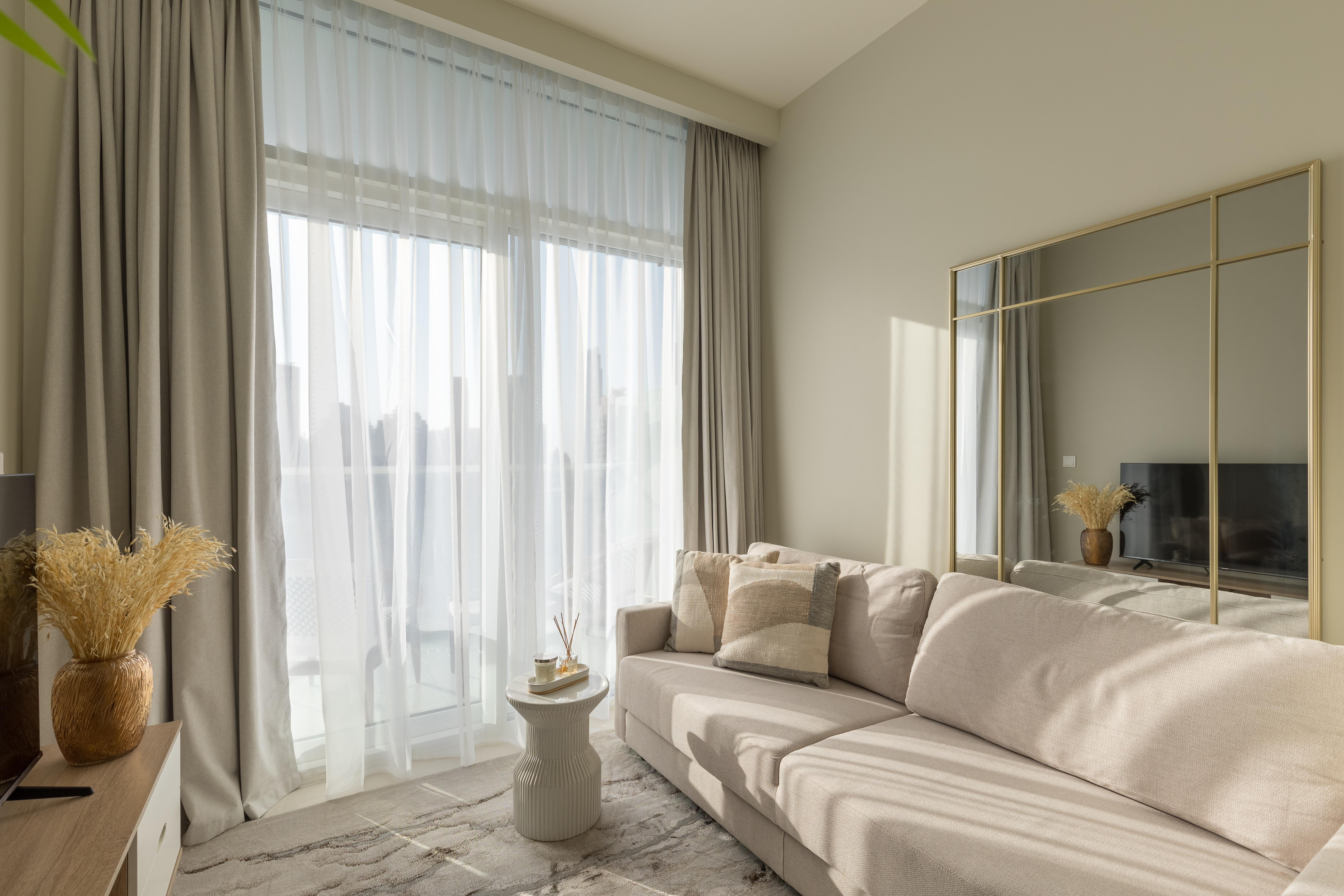 Modern interiors | Prime Business Bay location