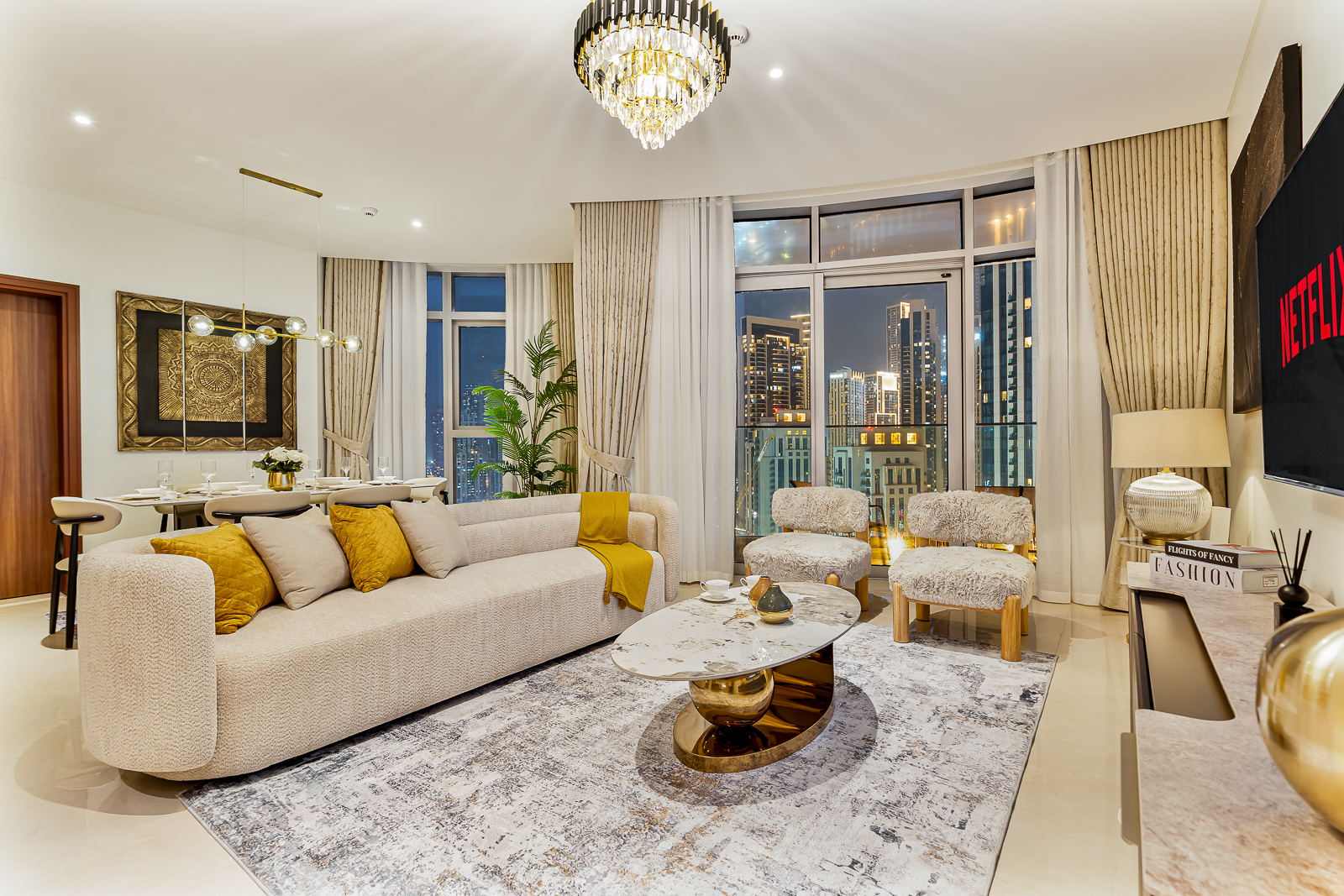 Luxurious 3BR in Downtown with Burj Khalifa View | Furnished | Flexible term