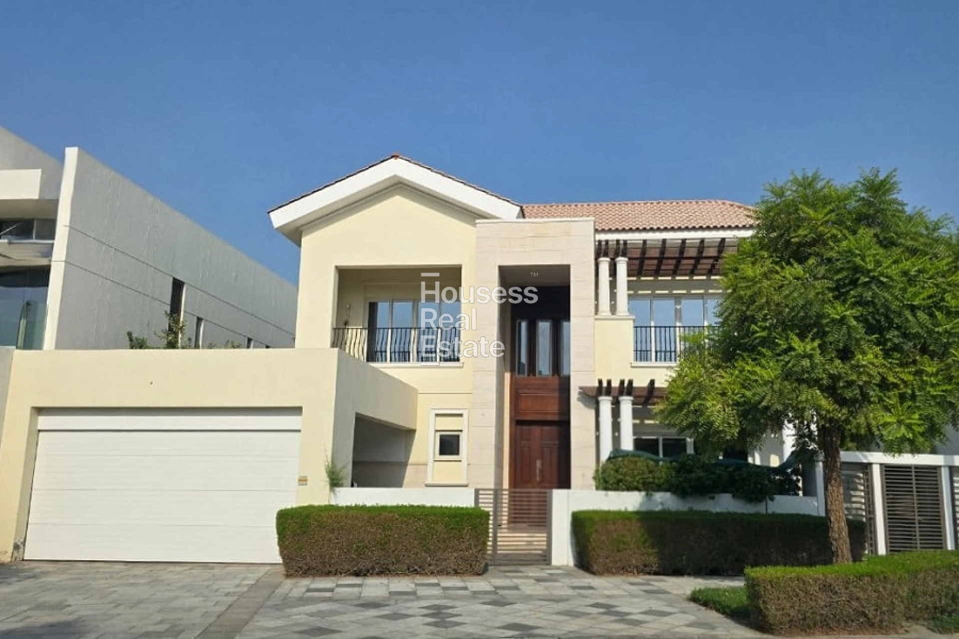 Exclusive | Large plot | Vacant