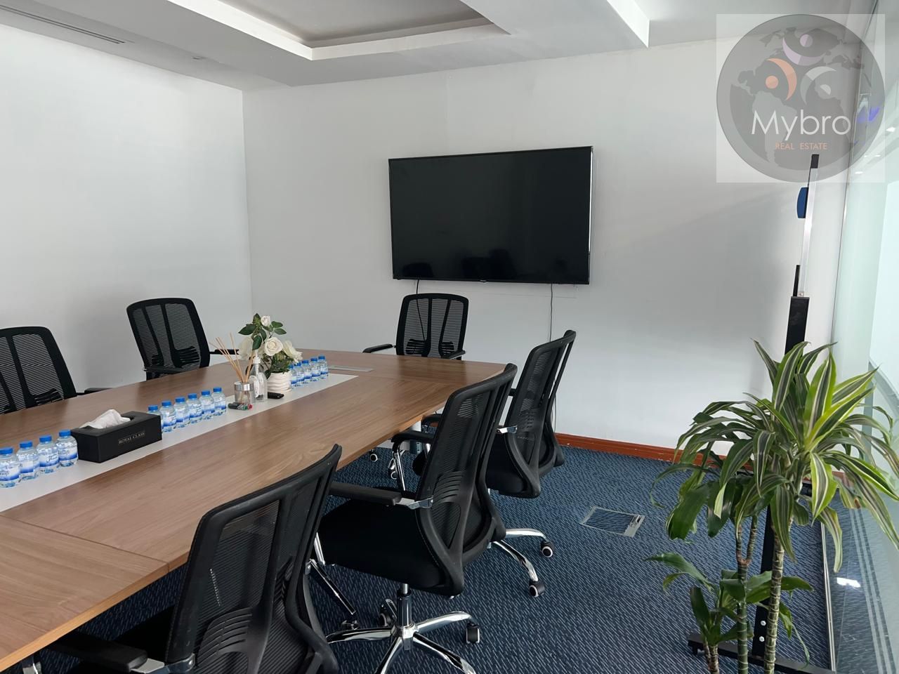 Vacant | Premium Location | Business Centre