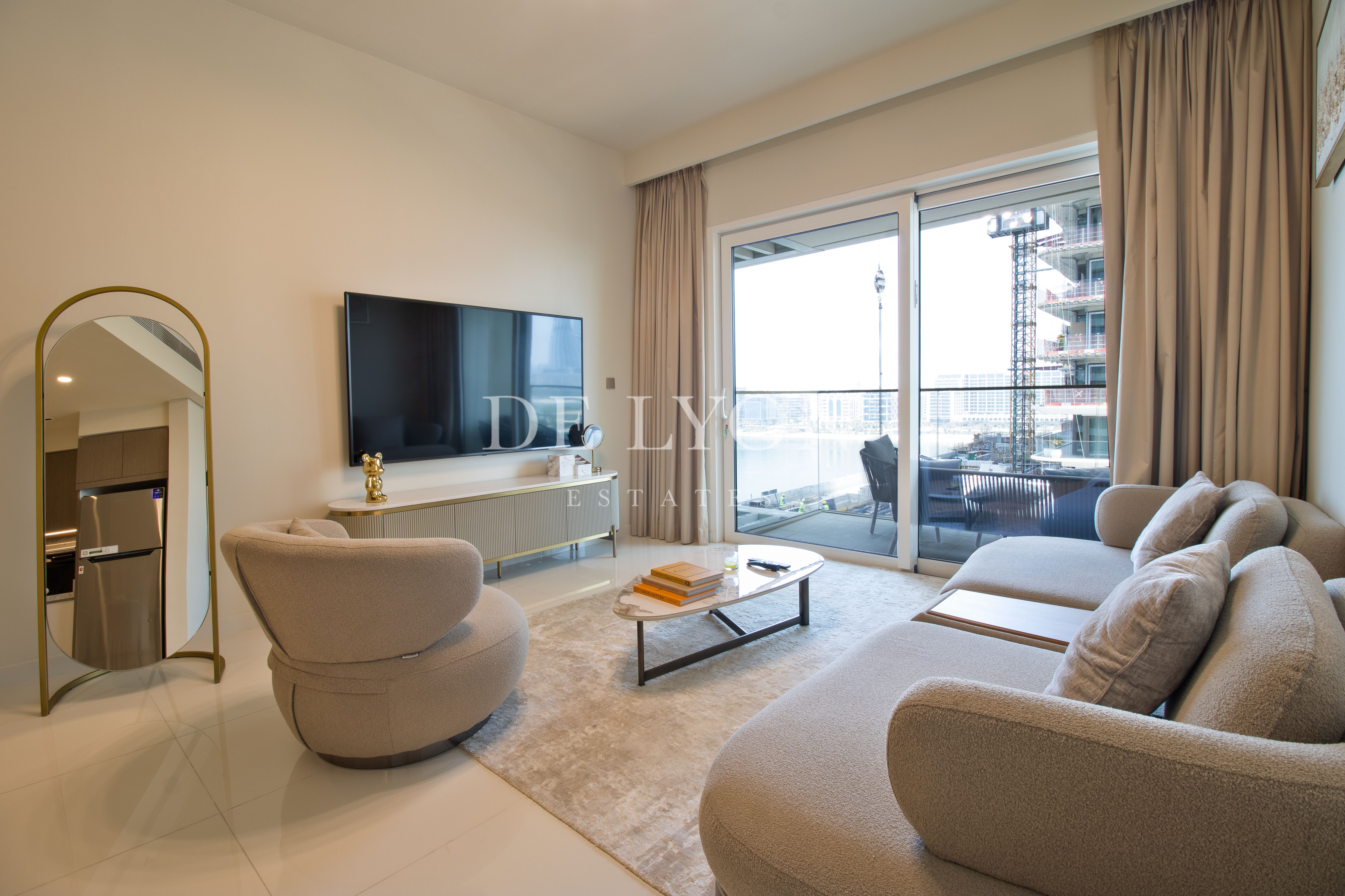 Designer 1BR | Beach Front Living