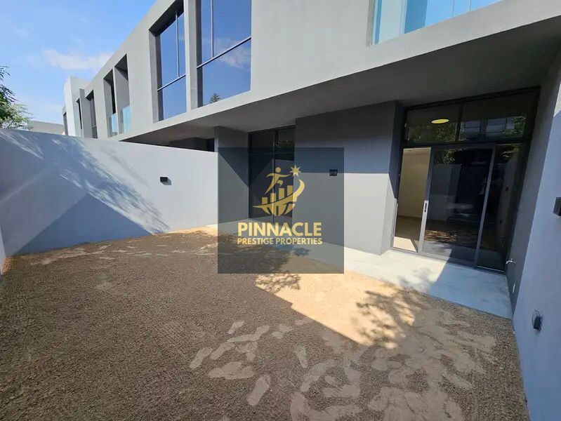 Elegant Villa | Poolside Comfort | Premium Spot
