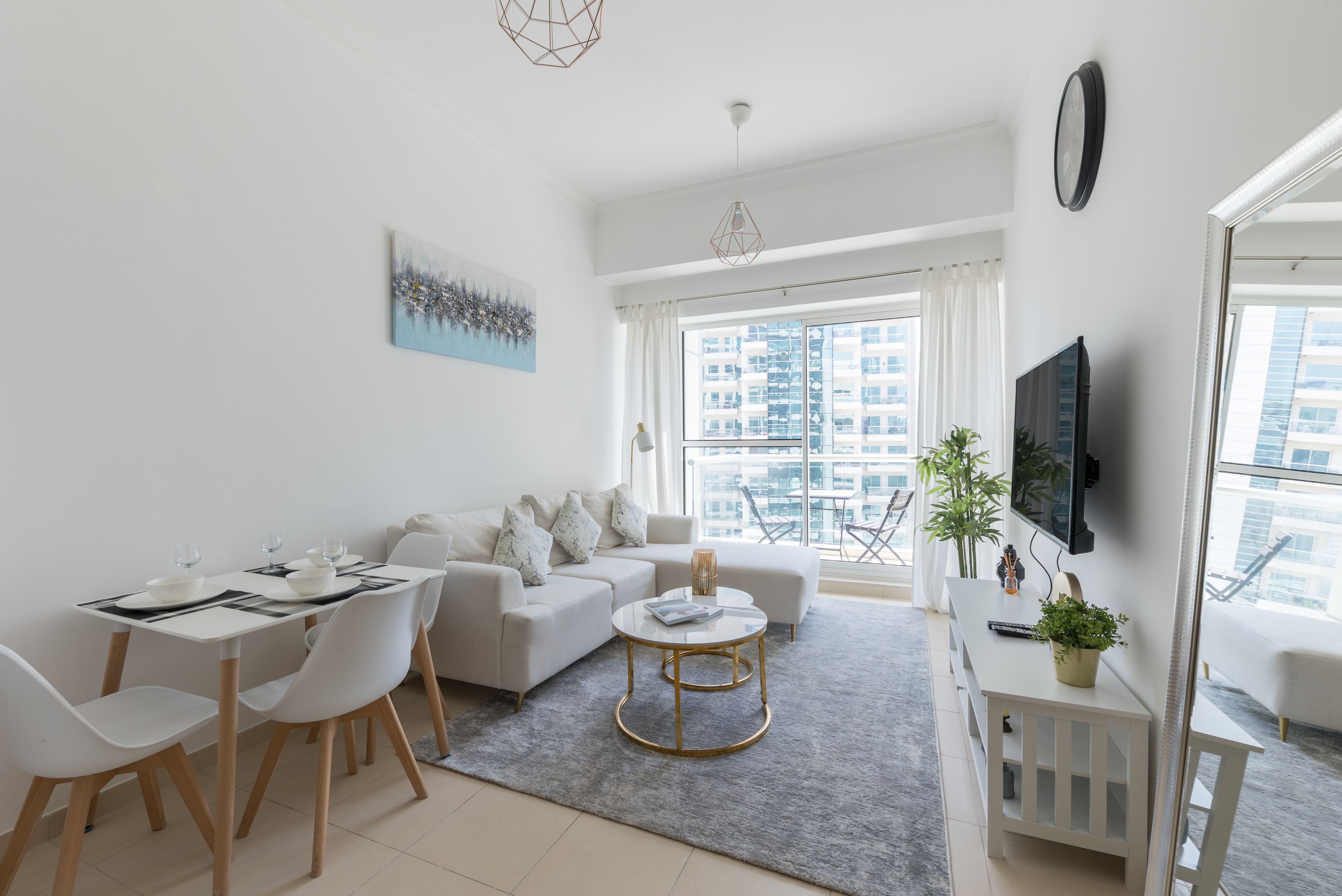 Modern interiors | Prime Business Bay location