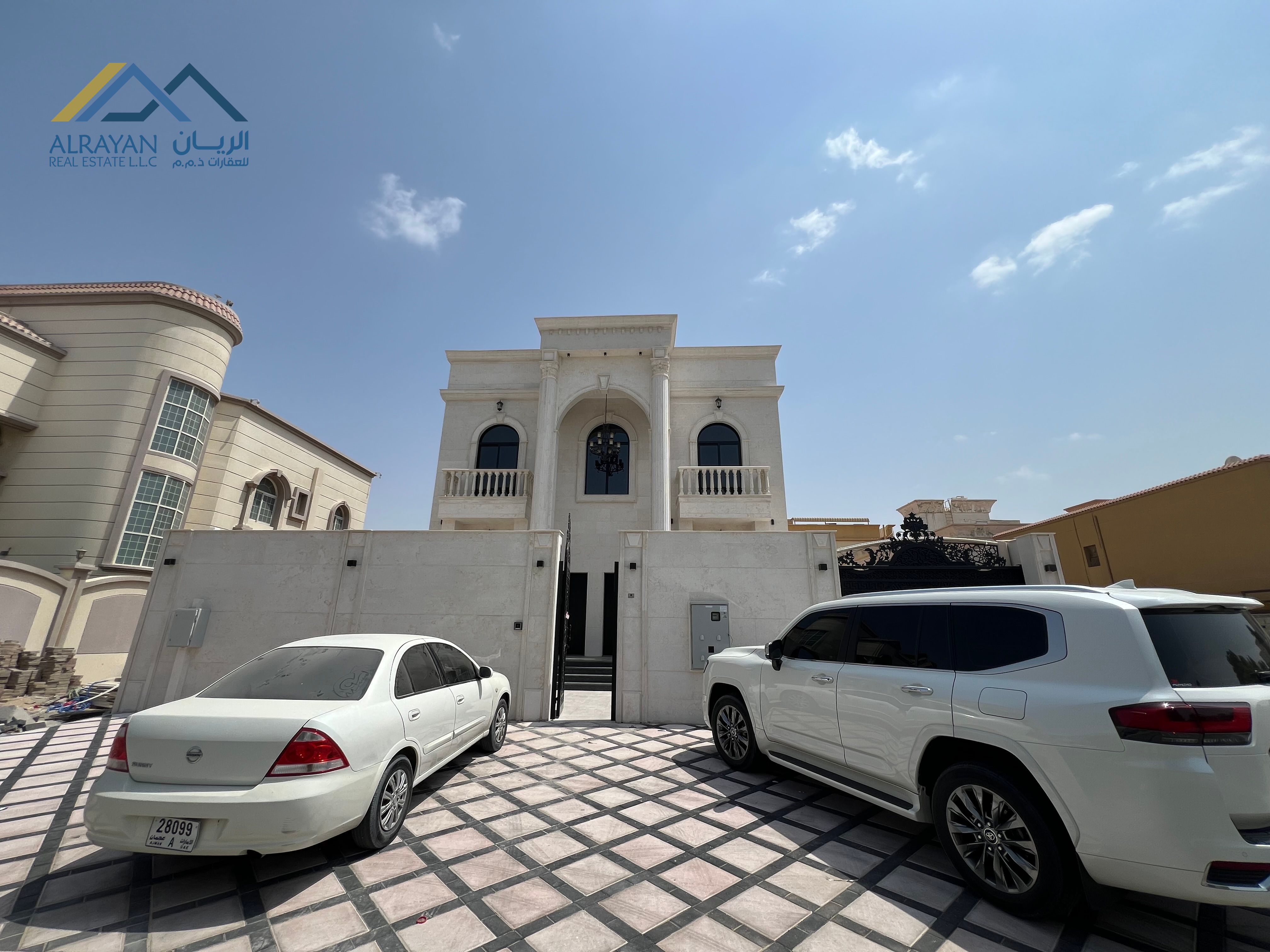 For rent a luxurious villa with modern finishing and a large area