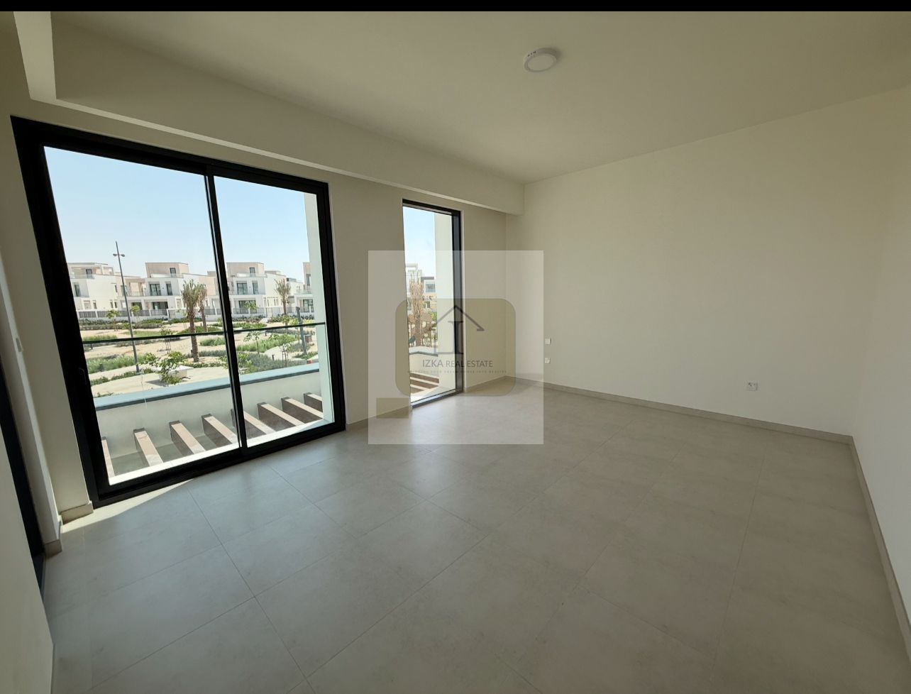 PARK VIEW || NEXT TO POOL,PARK || PRIME LOCATION