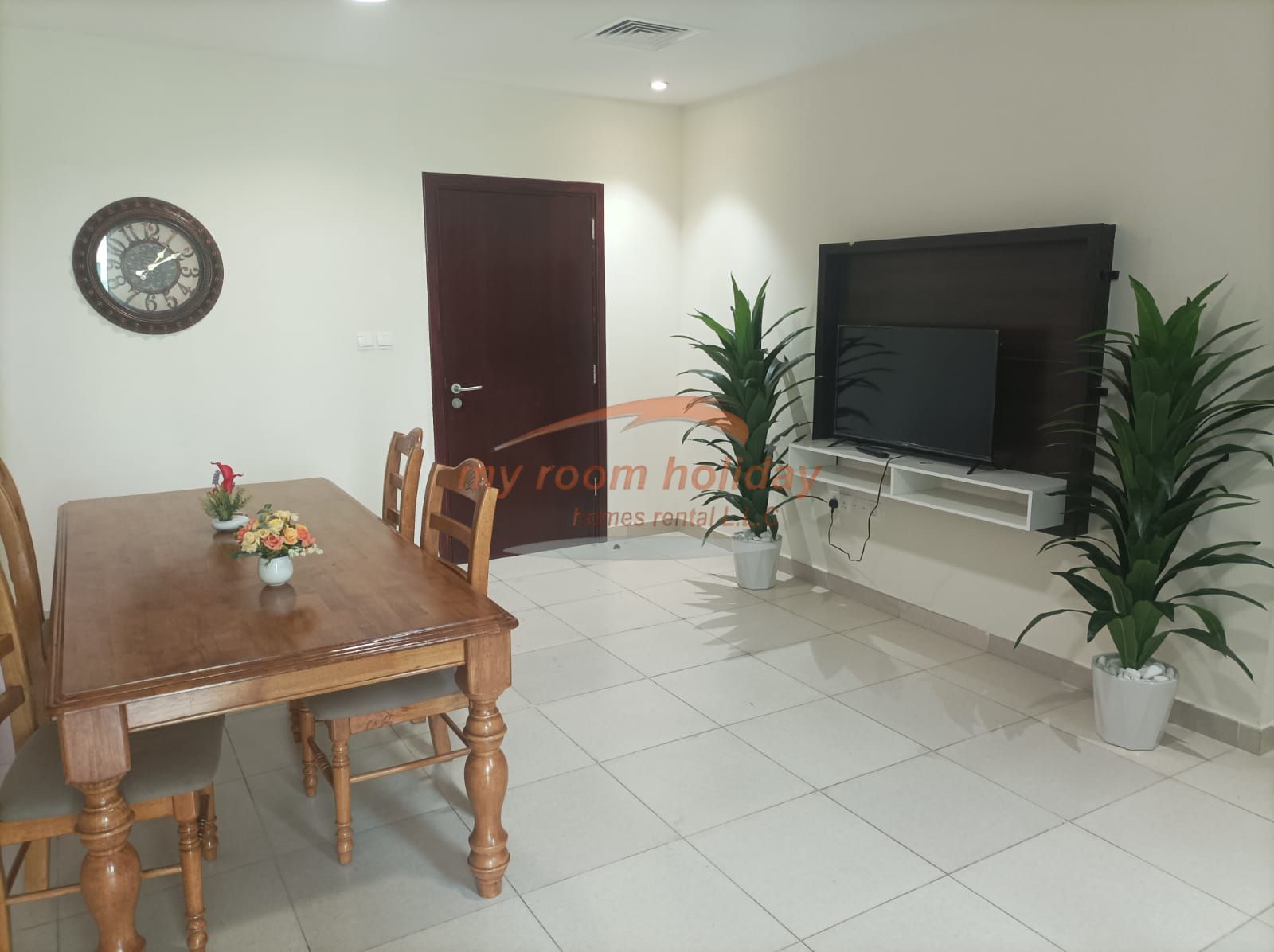 Mega Floor for Executive Bachelor | Company staff Multiple Room | Fully Furnished | Free Wifi