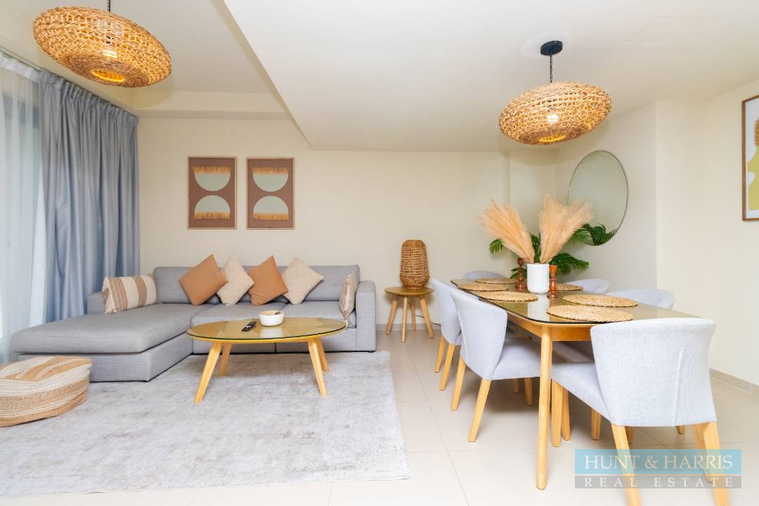 2 Bedroom Duplex for Rent in Al Marjan Island - Ready to Move In