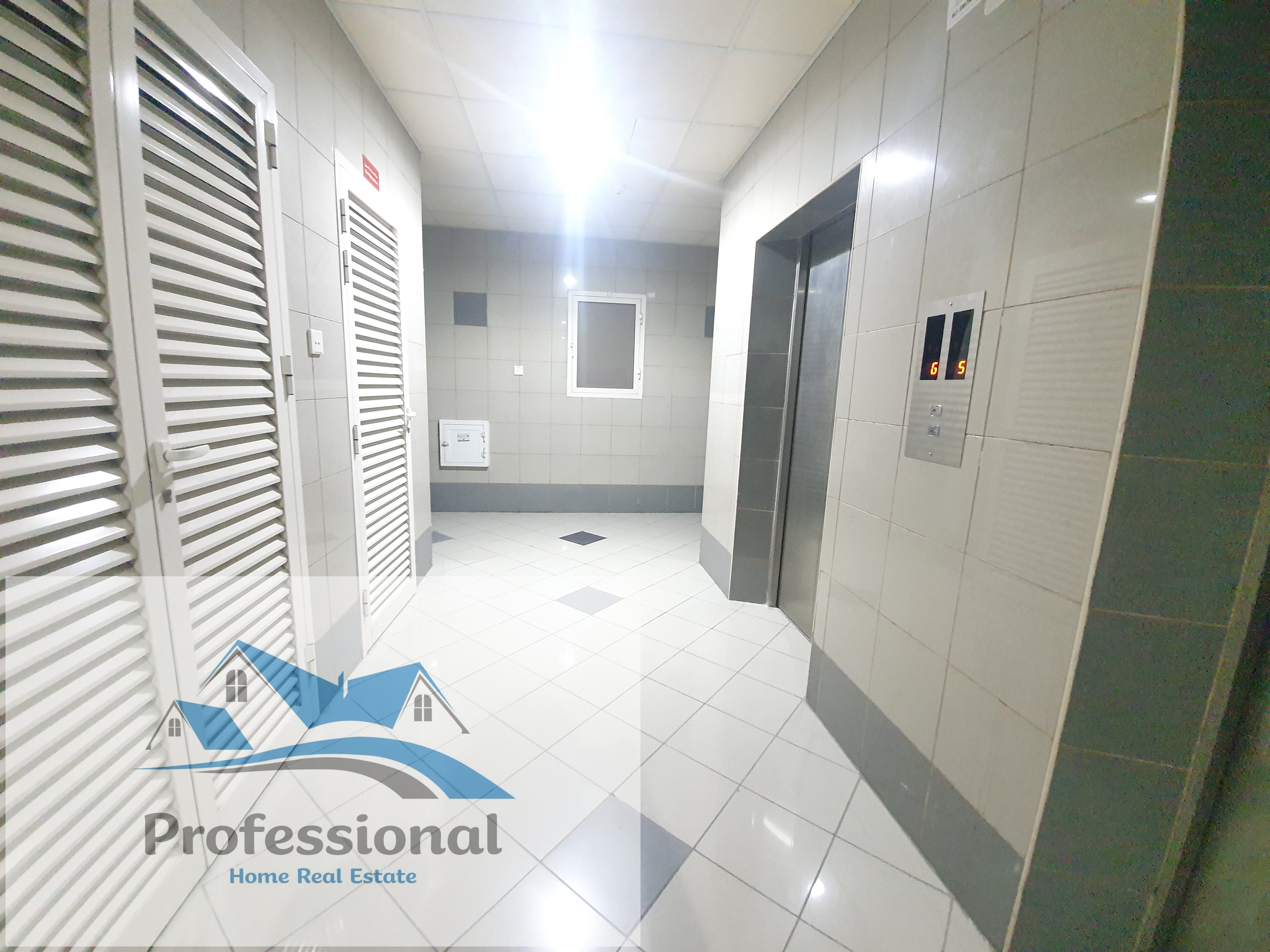 2WASHROOM// 15DAYS FREE// HUGE 1BHK ONLY 30K+BALCONY +BIG WADROBE +CLOSE TO KING FAISAL ROAD