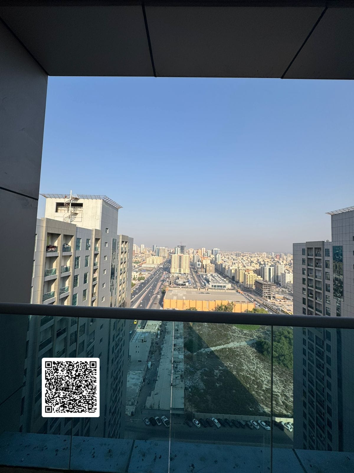 Ajman Al Nuaimiya 3 for annual rent in Ajman ((Closed kitchen))) 2 bedrooms, a hall with a sitting room with 2 bathrooms and 2 balconies Super delu