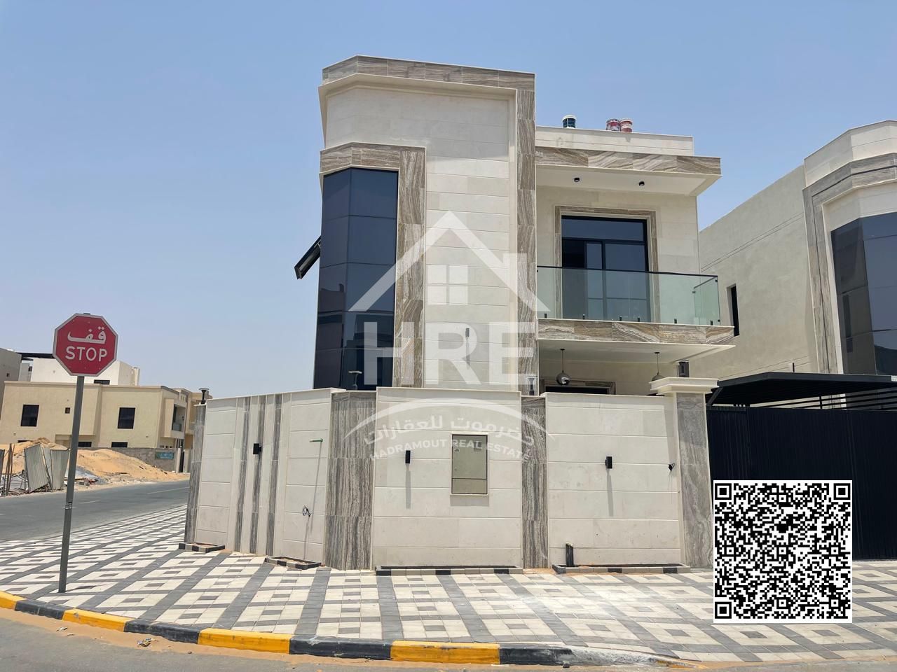 Invest in a 5-bedroom villa at an attractive price and strategic location in Ajman
