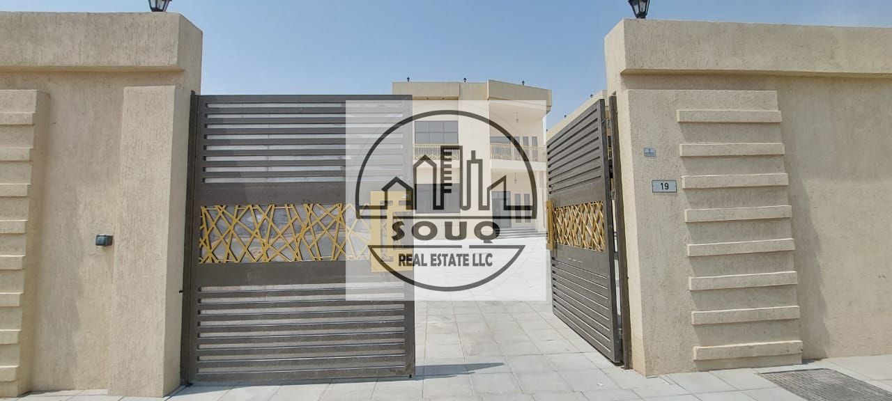 Spacious 4 BR Villa for Rent in Al Dhait South
