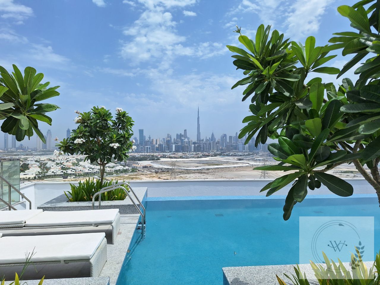 Lagoon View | Fully furnished | Roof pool