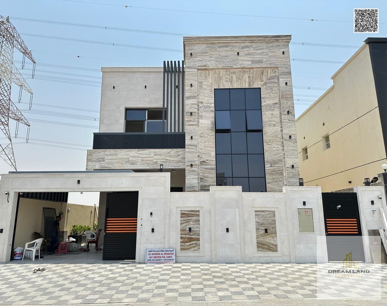 For sale, a villa, including registration and ownership fees, directly opposite the mosque, stone facade, with the possibility of easy bank financing.