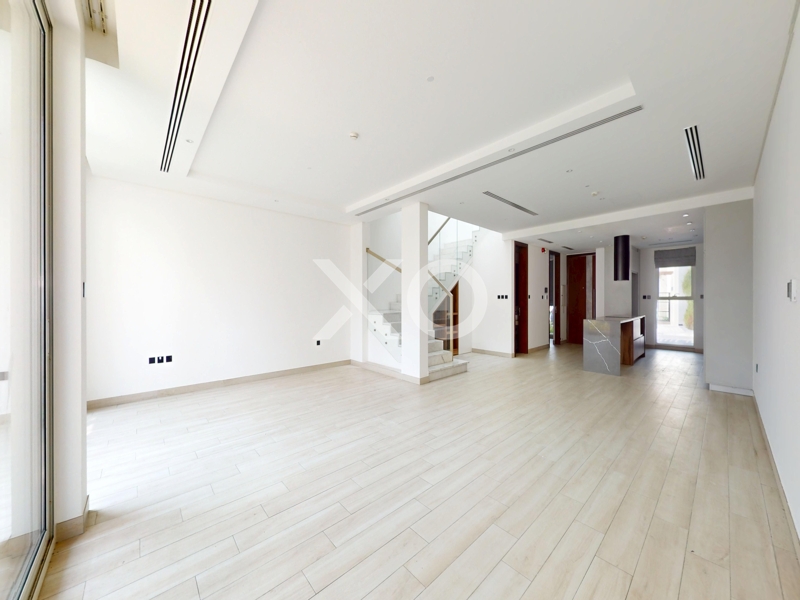 Prime Location | Sophisticated | Vacant