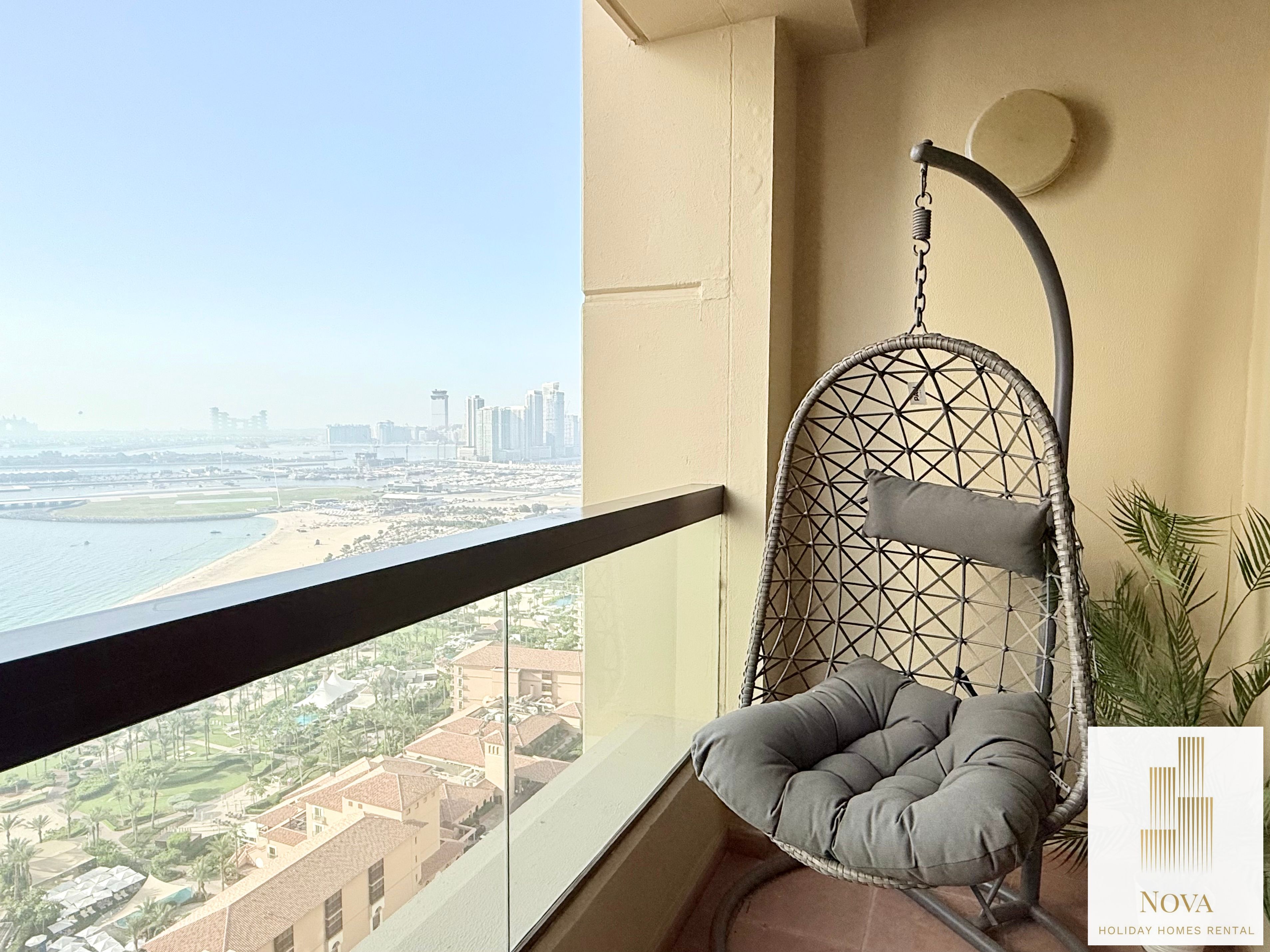 Bills Included! Serviced Full Sea View