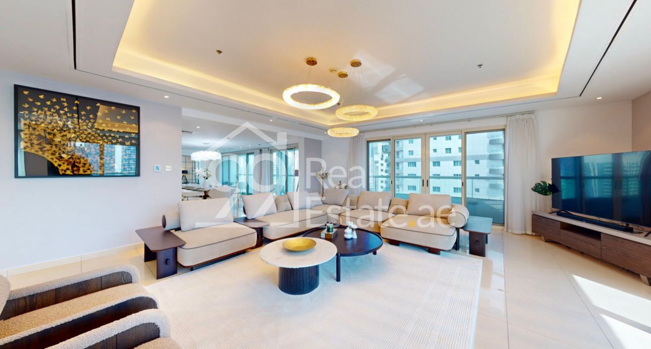MODERN PENTHOUSE | PRIME MARINA LOCATION | VACANT