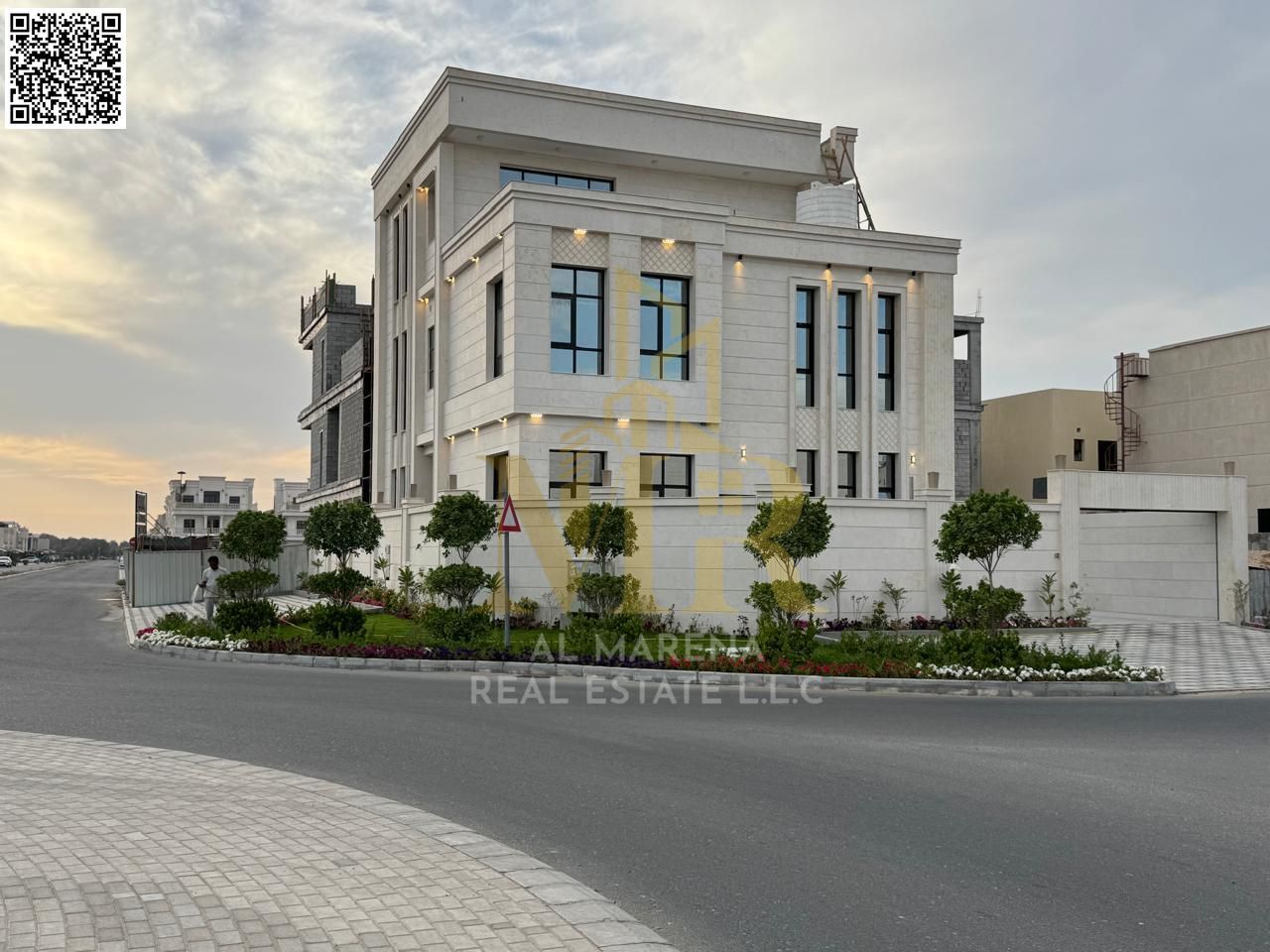 Exceptional Villa in Al Alia - Ajman | Corner | 2 floors and roof | 6 master bedrooms with a majlis and 2 halls | At a special and negotiable price