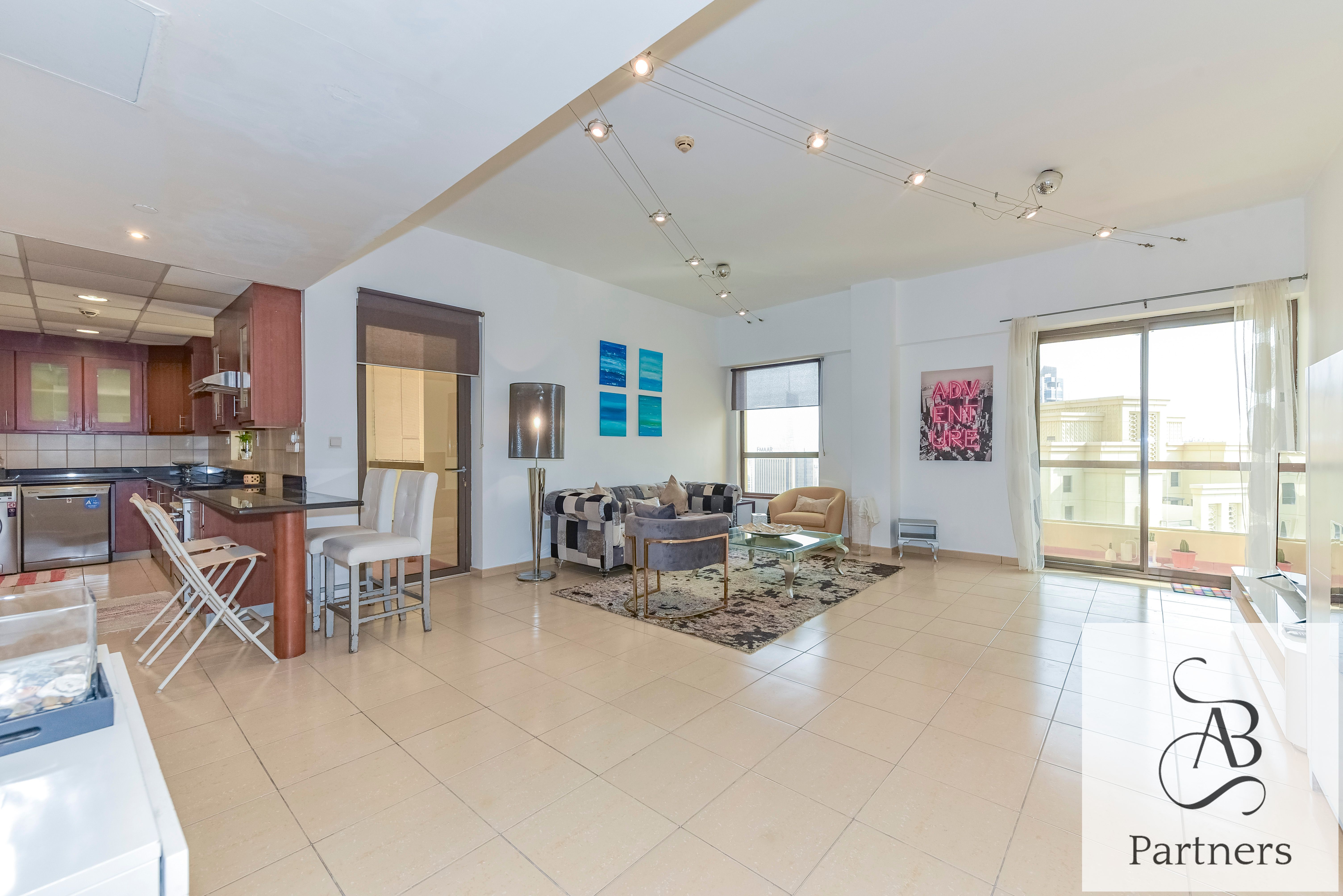 Huge 1 bedroom with Panoramic views