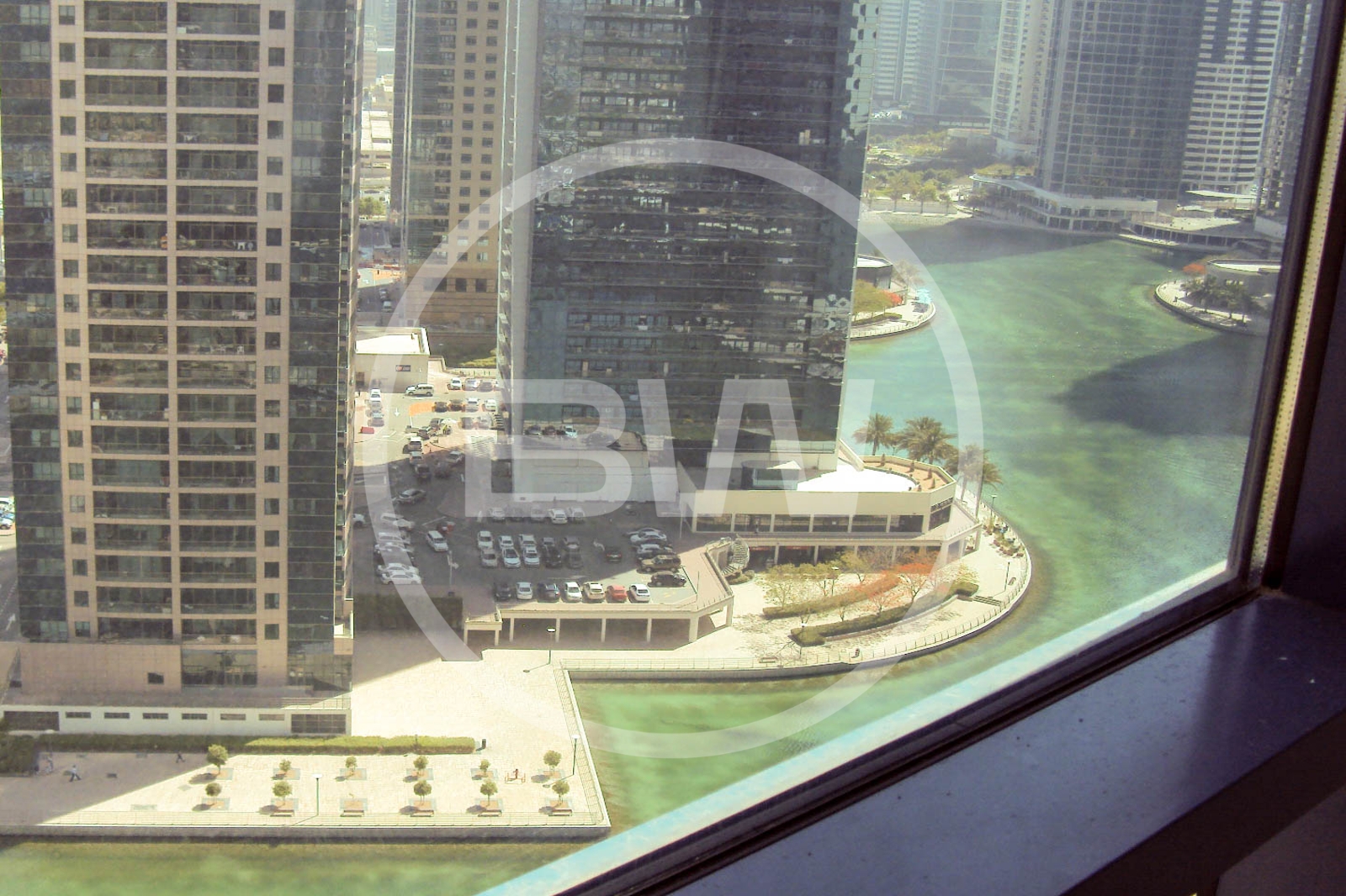 VACANT | GREAT SPACE | VIEWS | CLOSE TO METRO