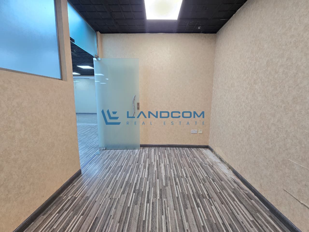 | Exclusive Offer| Fully Independent Office | Prime Location |