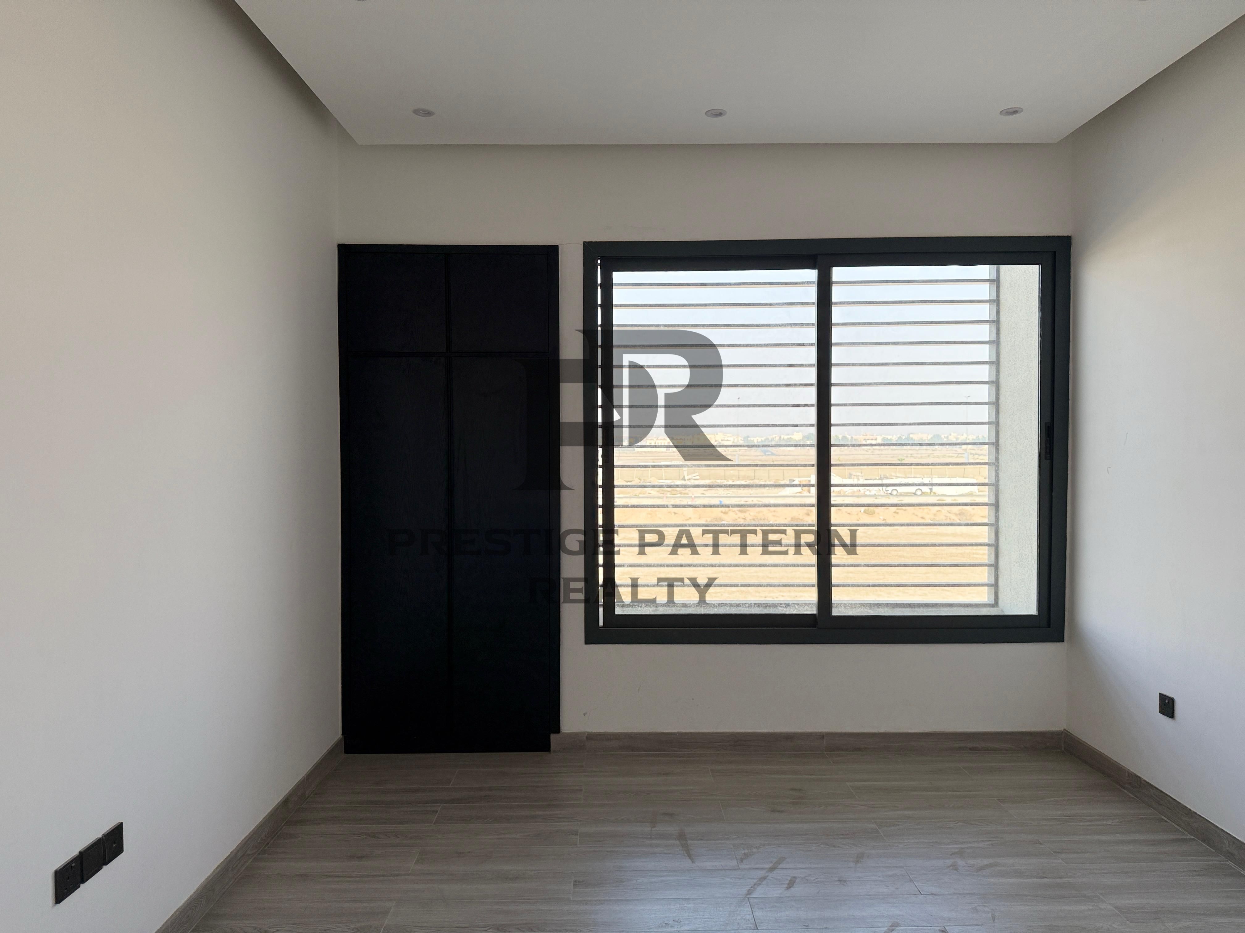 Exclusive 6-Bedroom Townhouse in Al Zorah